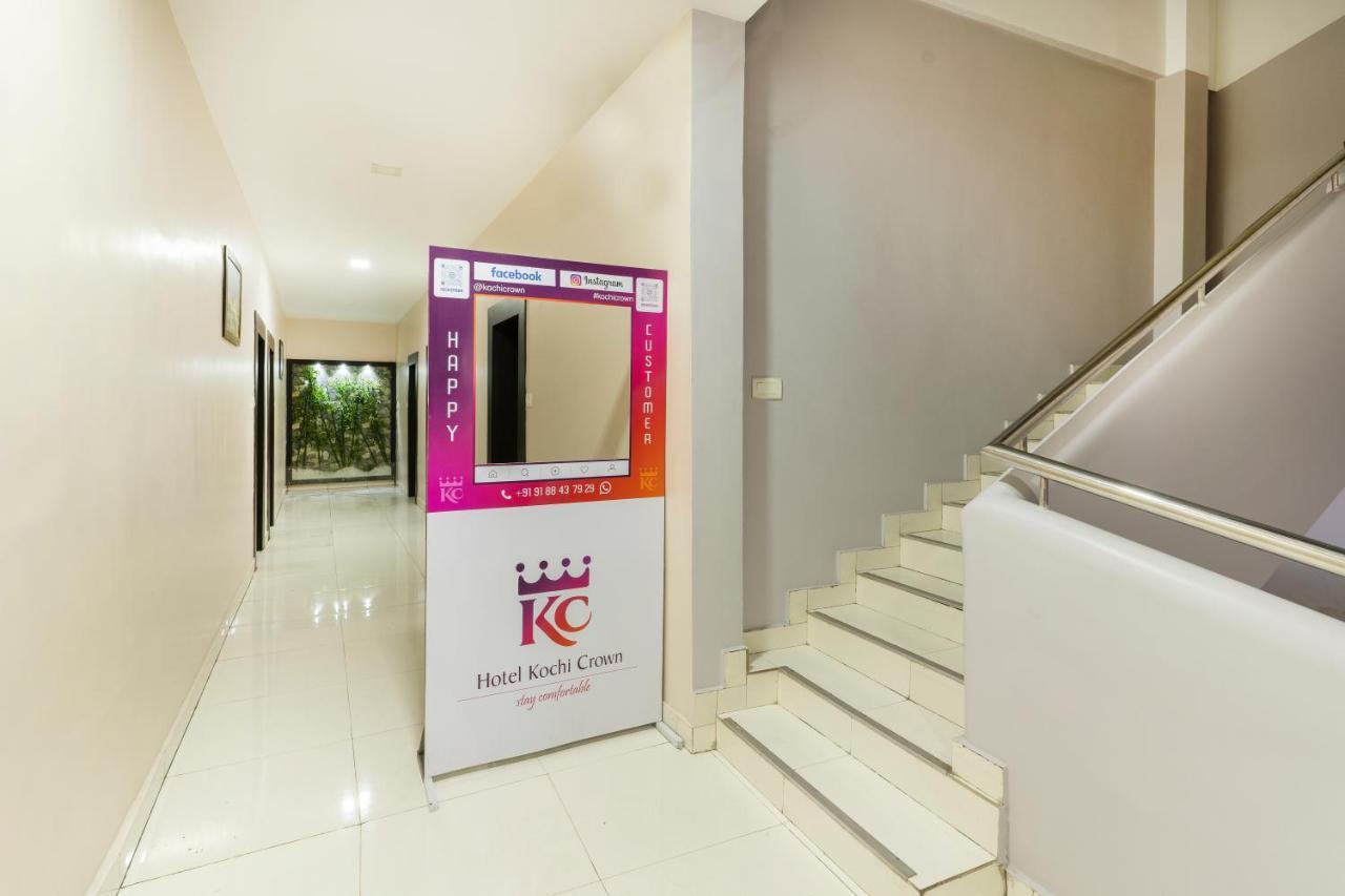 Hotel Kochi Crown Экстерьер фото